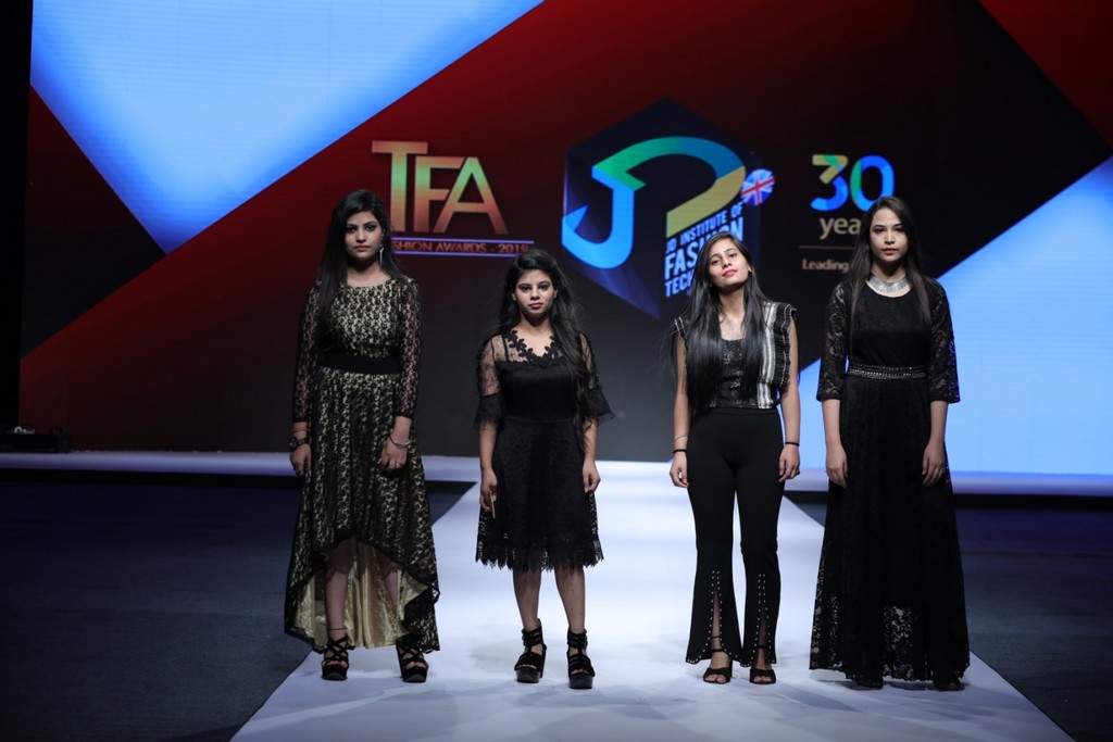 parikrama - image011 5 - Parikrama parikrama - image011 5 - Parikrama