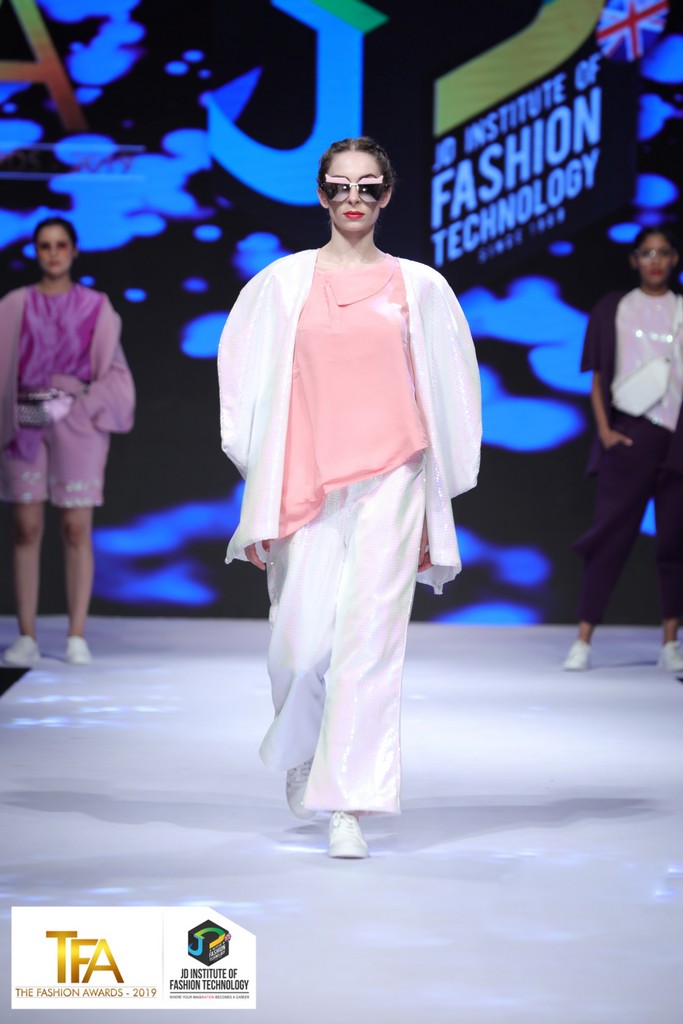 god is a woman - image011 7 - God is a woman